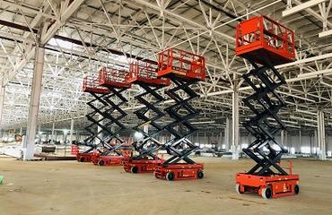 南昌剪叉升降平臺、高空作業車及路燈車租賃與機械設備研發服務